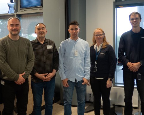 Employees from Greenland Airports, COMSA Industrial and Jotron.