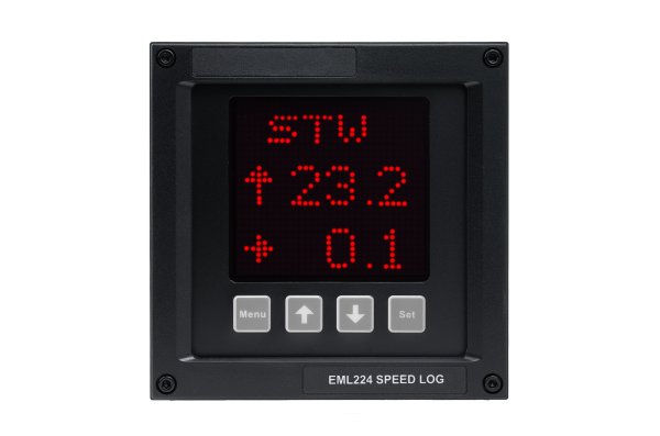 SKIPPER CD401E1-SB display and control unit for monitoring and managing marine navigation data.