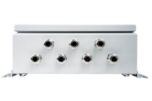 SKIPPER JB60CD-SA electronic unit supporting stable communication between speed log components.