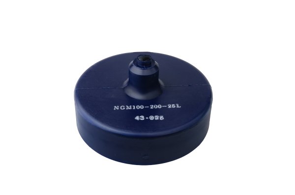 SKIPPER 200 kHz transducer approved for use with SKIPPER echo sounders. SKIPPER 200 kHz transducer approved for use with SKIPPER echo sounders.