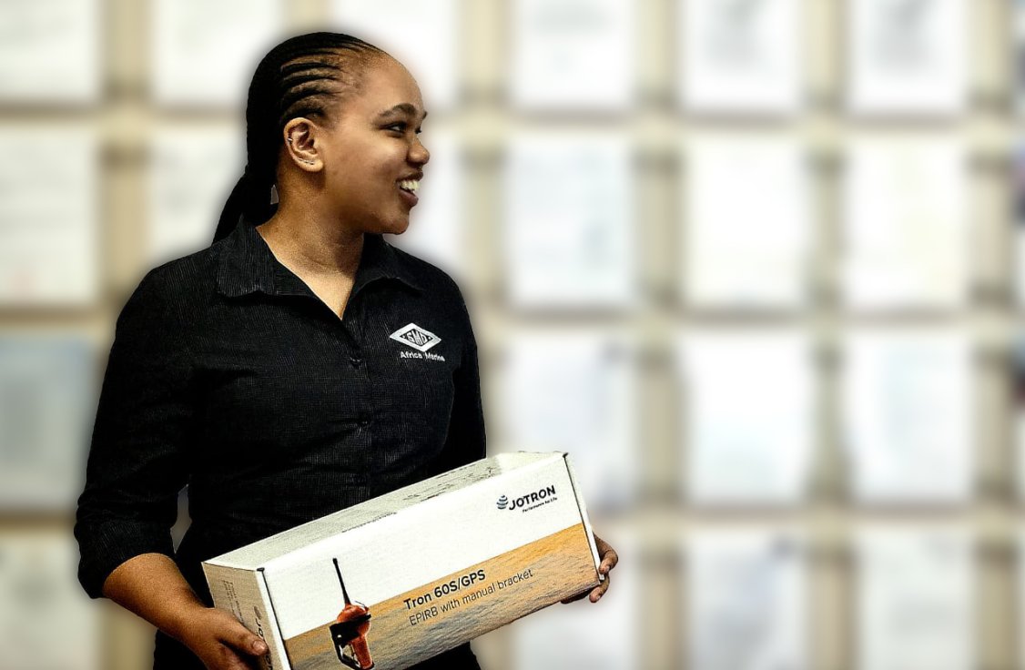 SMD employee with Jotron Tron 60GPS.